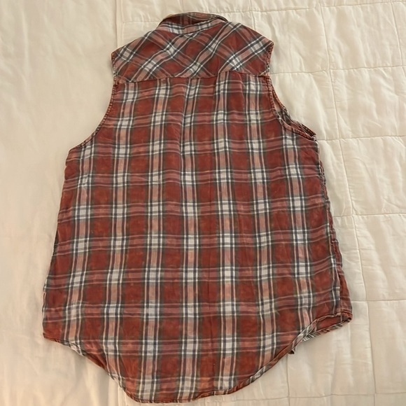 Cotton on plaid button down tank - Picture 3 of 3